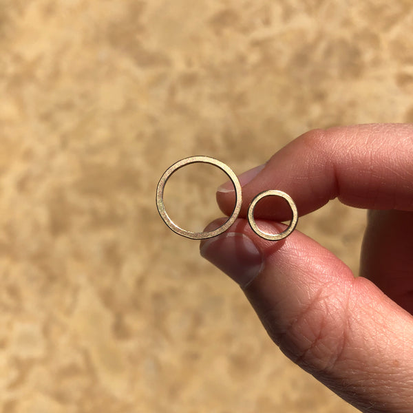 Small circle earrings in 10k gold