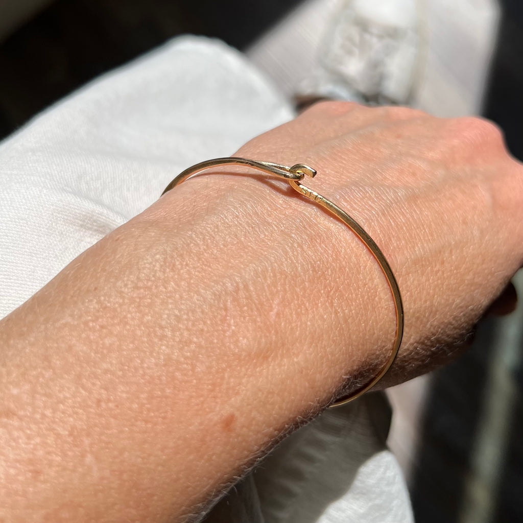 14k Hammered Gold Hook & Eye Bracelet