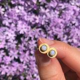 Disc stud earrings with lilac stones
