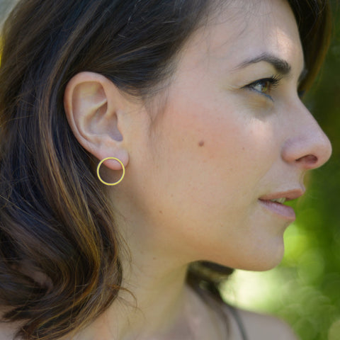 Large circle earrings, 18k gold