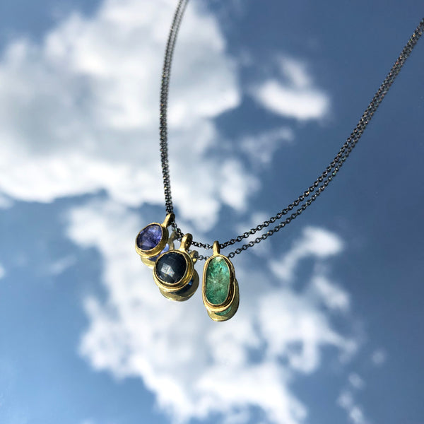 Emerald & 18k pendant