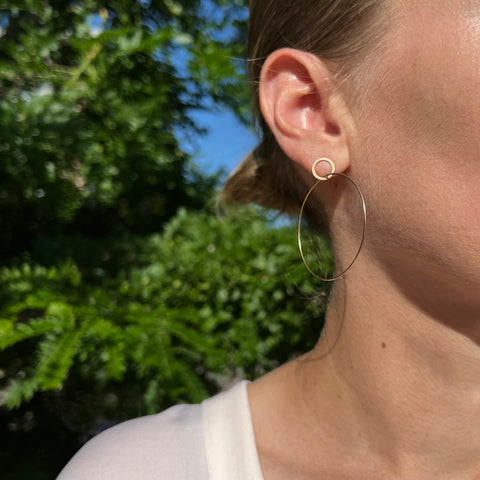 Large single hoop earrings, 18k gold