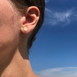 Disc stud earrings, 10k gold